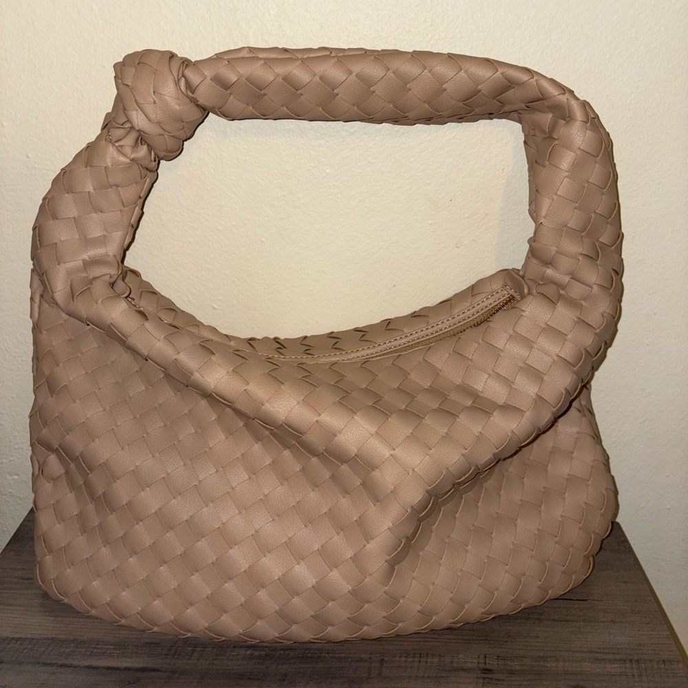 Urban expressions Tan Woven handBag